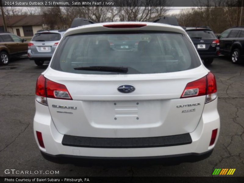Satin White Pearl / Ivory 2014 Subaru Outback 2.5i Premium