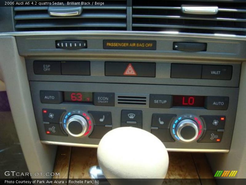 Brilliant Black / Beige 2006 Audi A6 4.2 quattro Sedan