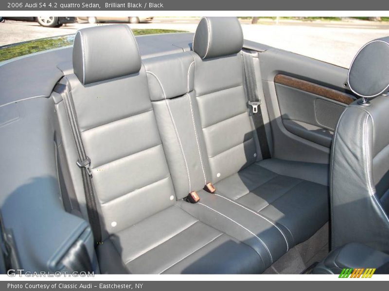 Brilliant Black / Black 2006 Audi S4 4.2 quattro Sedan