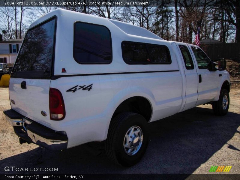 Oxford White / Medium Parchment 2004 Ford F250 Super Duty XL SuperCab 4x4