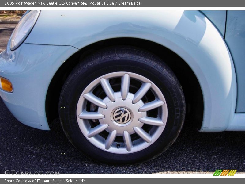 Aquarius Blue / Cream Beige 2005 Volkswagen New Beetle GLS Convertible