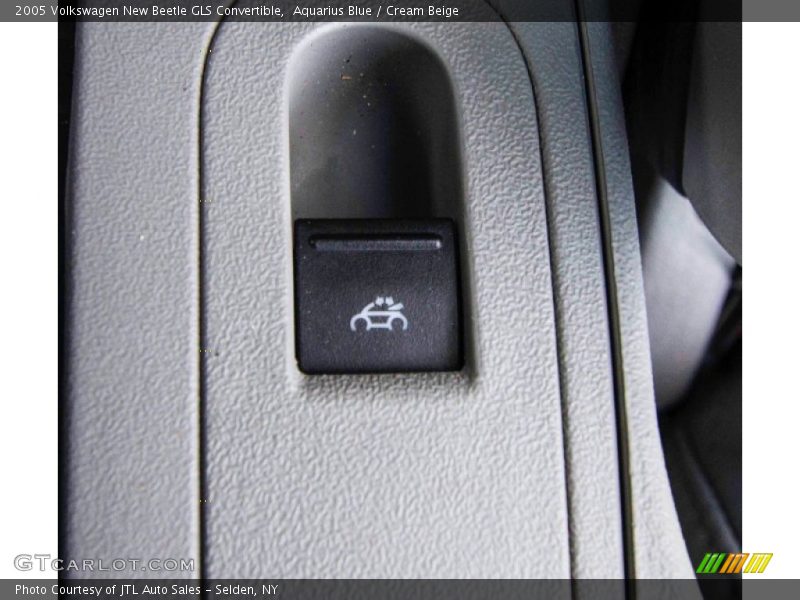Aquarius Blue / Cream Beige 2005 Volkswagen New Beetle GLS Convertible
