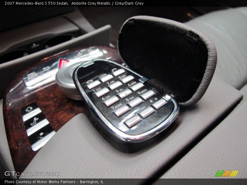 Andorite Grey Metallic / Grey/Dark Grey 2007 Mercedes-Benz S 550 Sedan