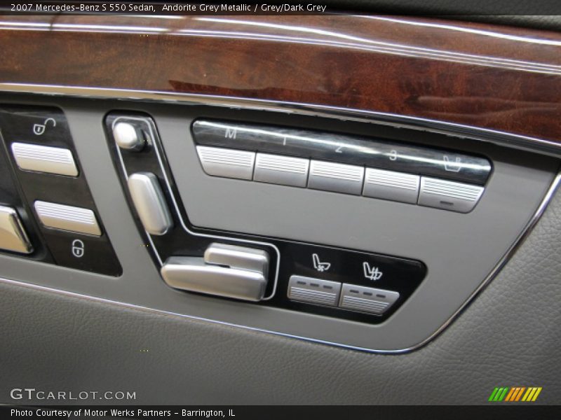 Andorite Grey Metallic / Grey/Dark Grey 2007 Mercedes-Benz S 550 Sedan