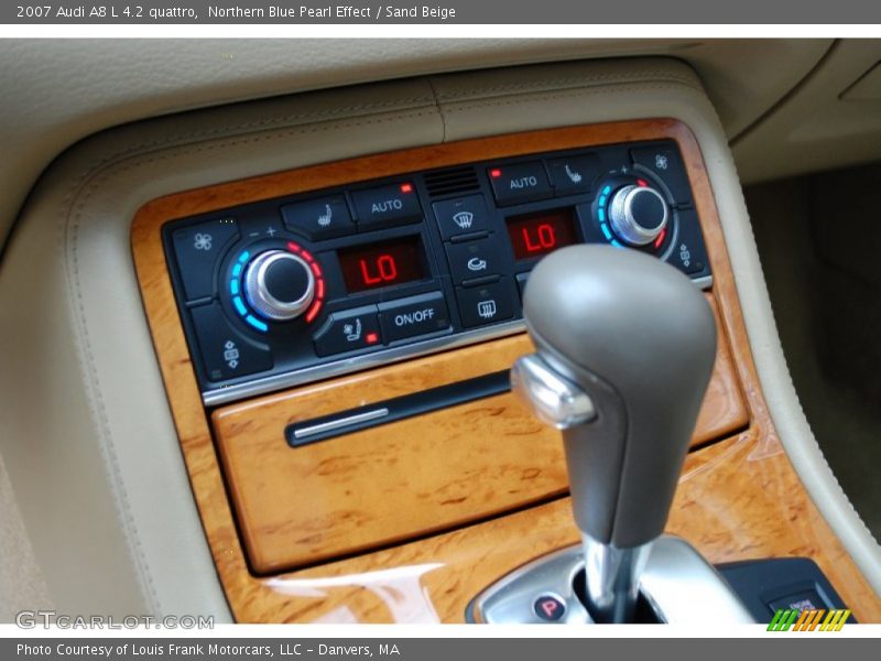 Northern Blue Pearl Effect / Sand Beige 2007 Audi A8 L 4.2 quattro