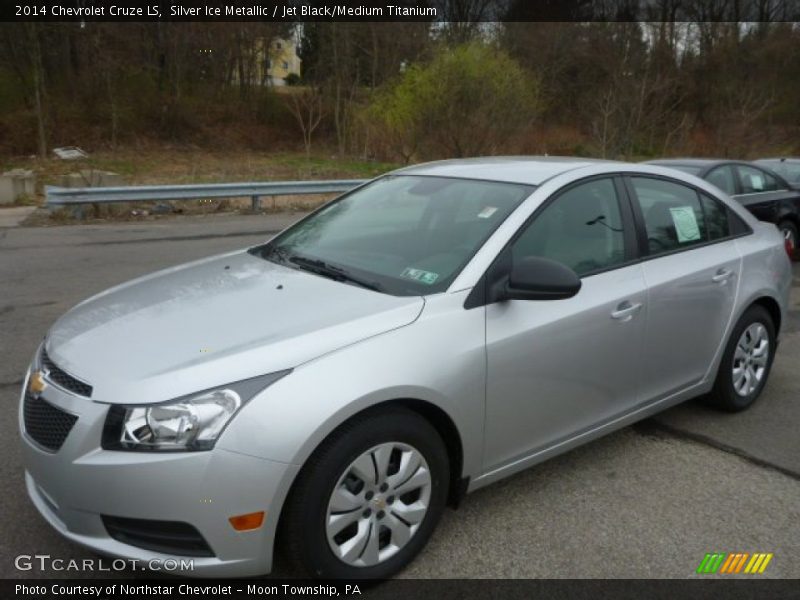 Silver Ice Metallic / Jet Black/Medium Titanium 2014 Chevrolet Cruze LS