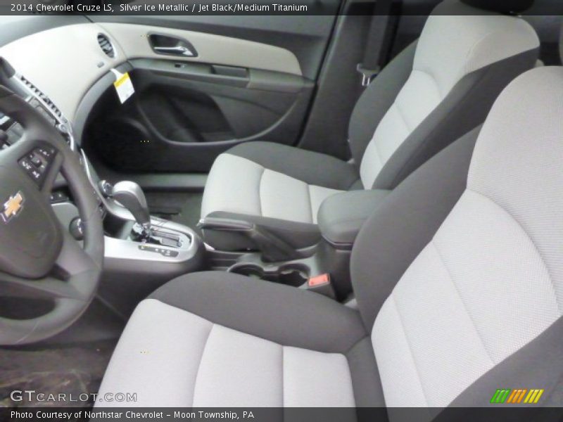 Silver Ice Metallic / Jet Black/Medium Titanium 2014 Chevrolet Cruze LS