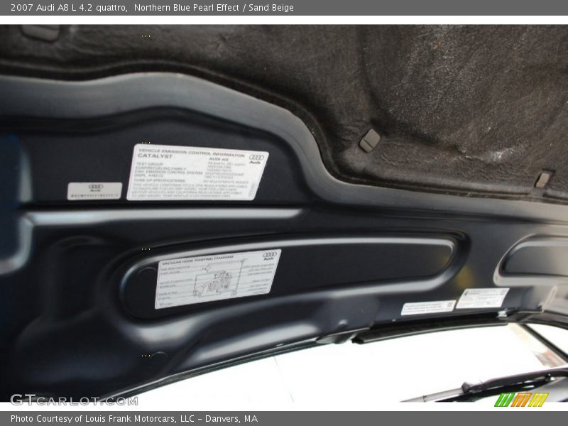Northern Blue Pearl Effect / Sand Beige 2007 Audi A8 L 4.2 quattro