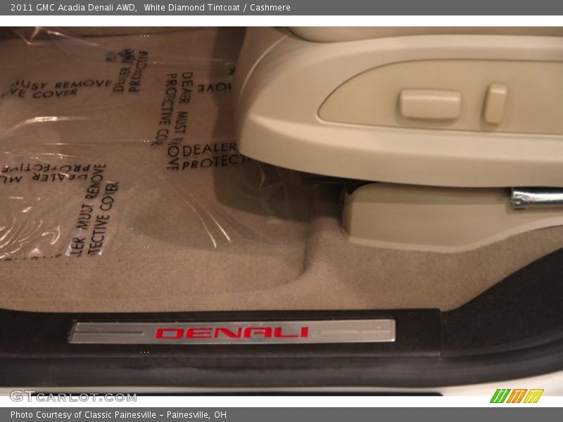 White Diamond Tintcoat / Cashmere 2011 GMC Acadia Denali AWD