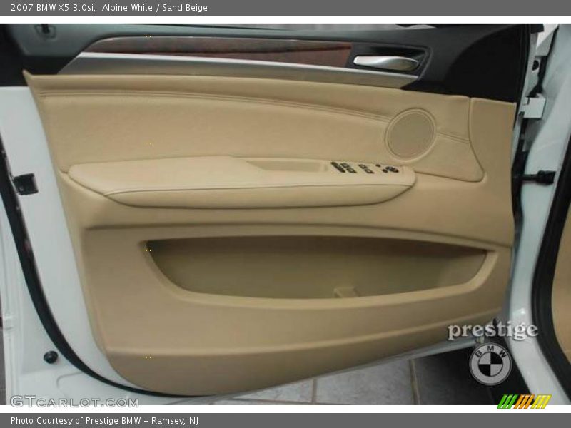 Alpine White / Sand Beige 2007 BMW X5 3.0si
