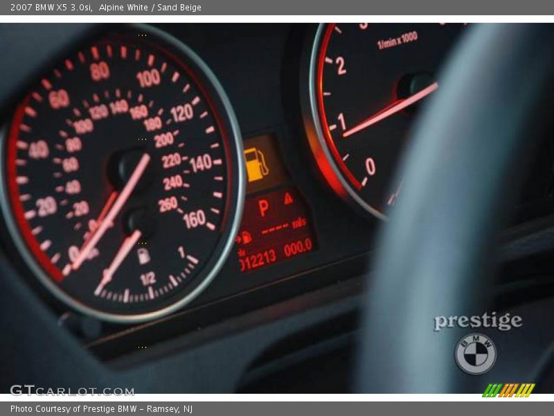 Alpine White / Sand Beige 2007 BMW X5 3.0si