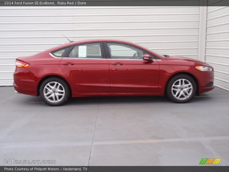 Ruby Red / Dune 2014 Ford Fusion SE EcoBoost