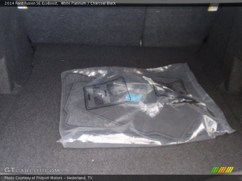 White Platinum / Charcoal Black 2014 Ford Fusion SE EcoBoost