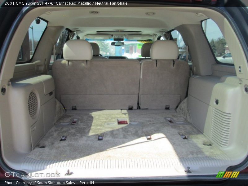 Garnet Red Metallic / Neutral Tan/Shale 2001 GMC Yukon SLT 4x4