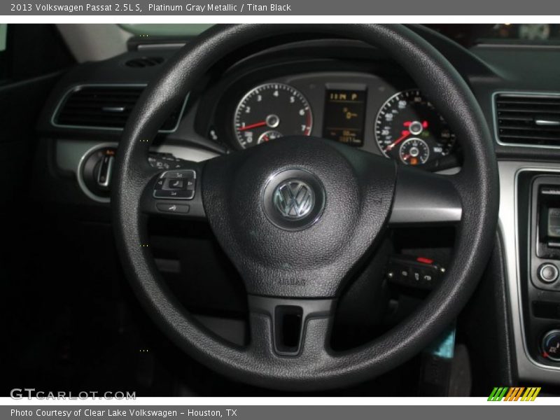 Platinum Gray Metallic / Titan Black 2013 Volkswagen Passat 2.5L S