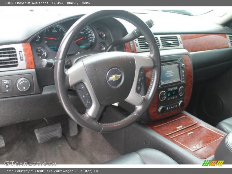 Black / Ebony 2009 Chevrolet Avalanche LTZ 4x4