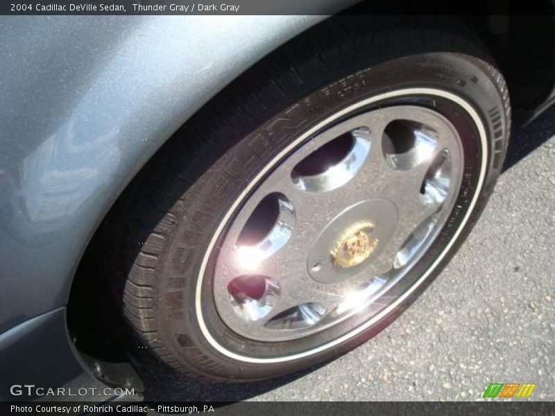 Thunder Gray / Dark Gray 2004 Cadillac DeVille Sedan