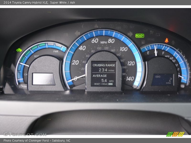 Super White / Ash 2014 Toyota Camry Hybrid XLE
