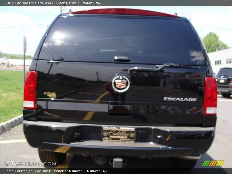 Black Raven / Pewter Gray 2004 Cadillac Escalade AWD