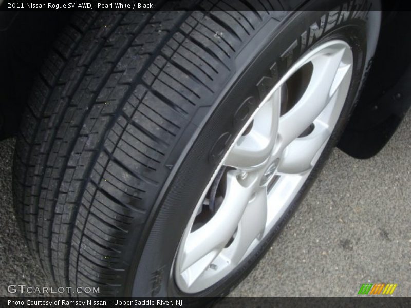 Pearl White / Black 2011 Nissan Rogue SV AWD