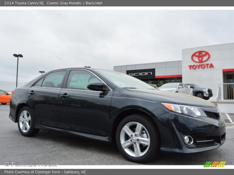 Cosmic Gray Metallic / Black/Ash 2014 Toyota Camry SE
