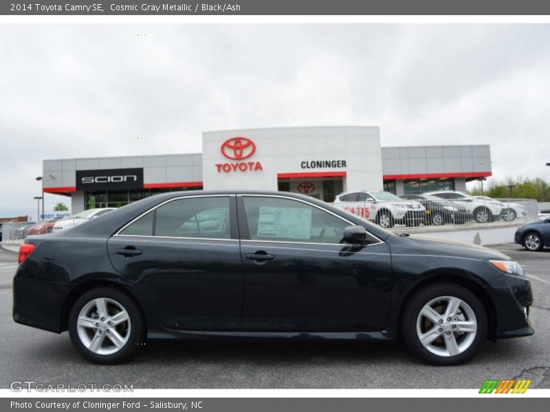 Cosmic Gray Metallic / Black/Ash 2014 Toyota Camry SE