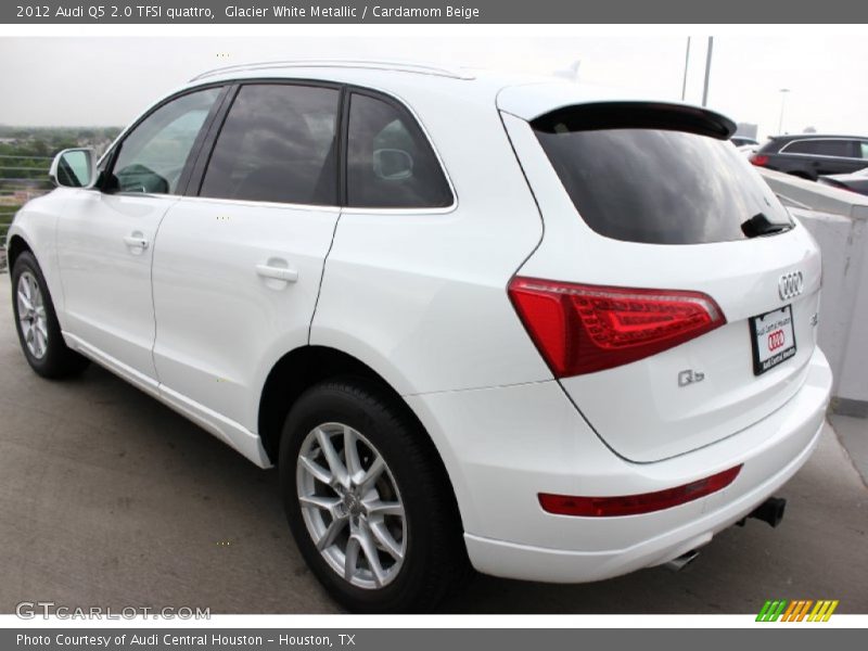 Glacier White Metallic / Cardamom Beige 2012 Audi Q5 2.0 TFSI quattro