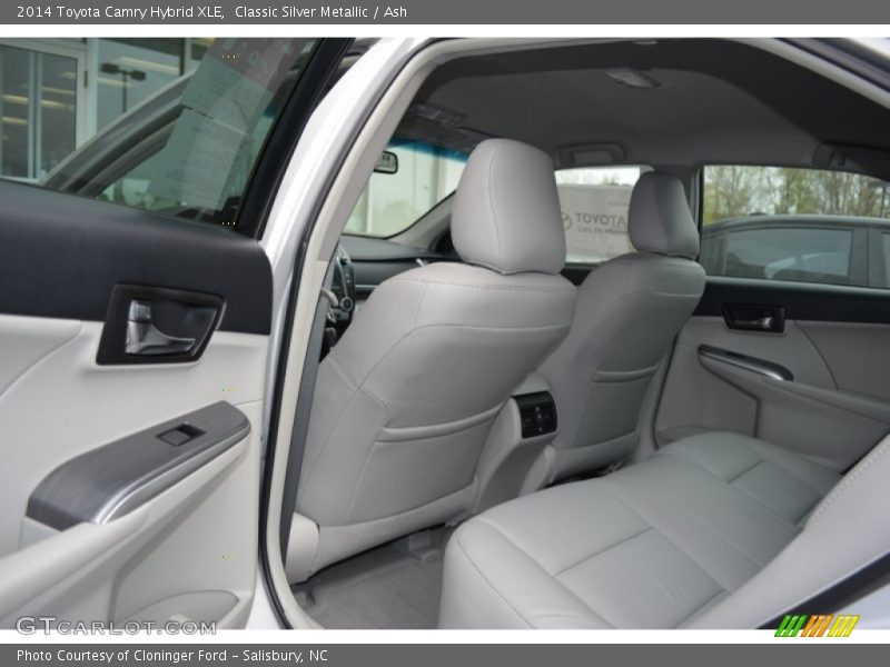 Classic Silver Metallic / Ash 2014 Toyota Camry Hybrid XLE