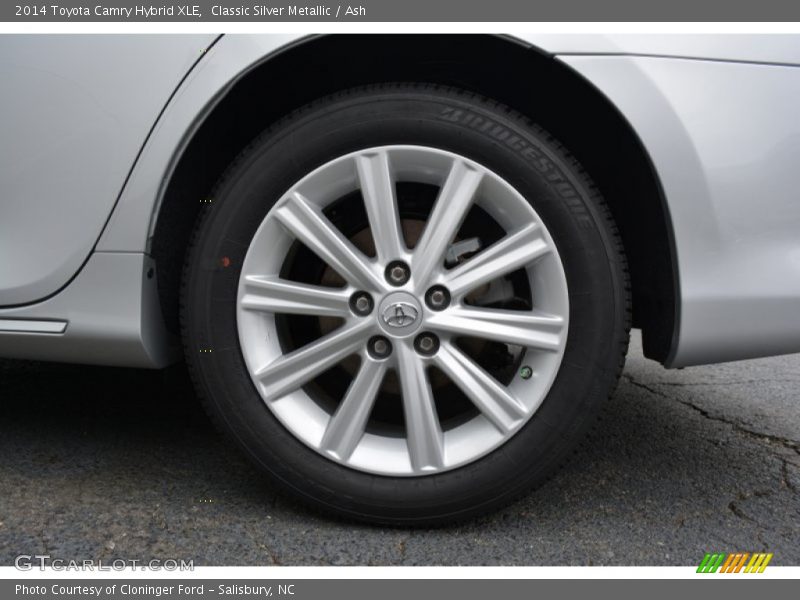 Classic Silver Metallic / Ash 2014 Toyota Camry Hybrid XLE