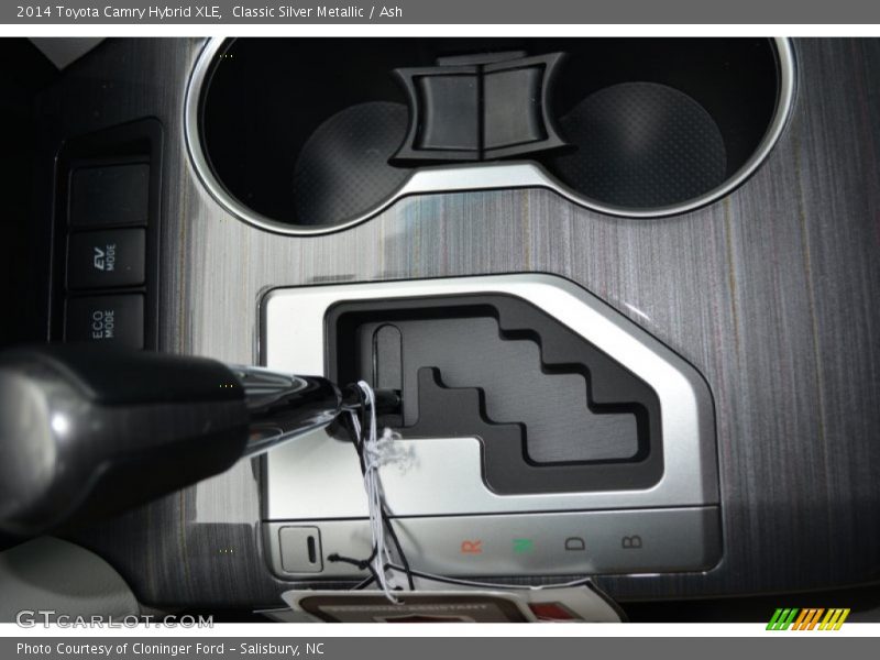 Classic Silver Metallic / Ash 2014 Toyota Camry Hybrid XLE