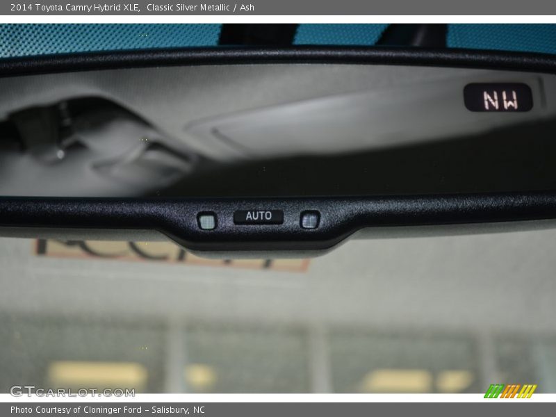 Classic Silver Metallic / Ash 2014 Toyota Camry Hybrid XLE