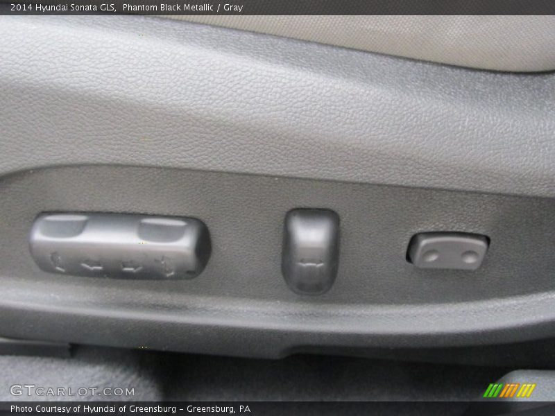 Phantom Black Metallic / Gray 2014 Hyundai Sonata GLS