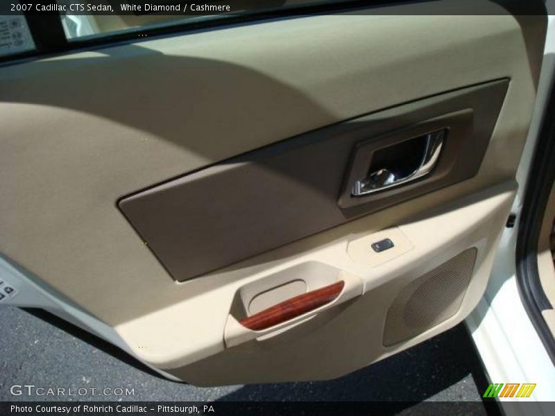 White Diamond / Cashmere 2007 Cadillac CTS Sedan