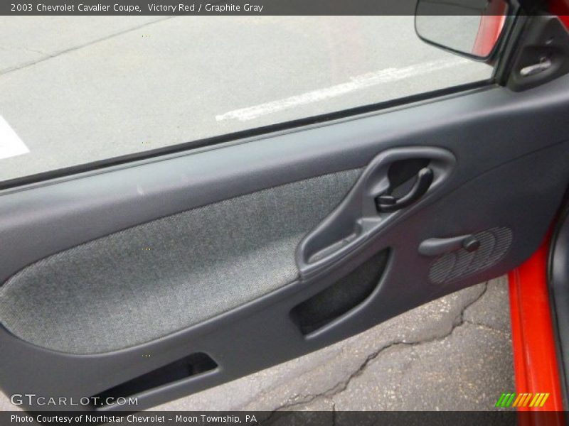 Victory Red / Graphite Gray 2003 Chevrolet Cavalier Coupe