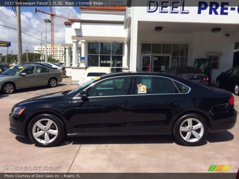 Black / Cornsilk Beige 2013 Volkswagen Passat 2.5L SE