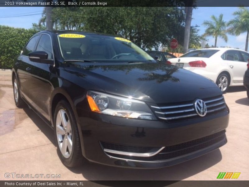 Black / Cornsilk Beige 2013 Volkswagen Passat 2.5L SE