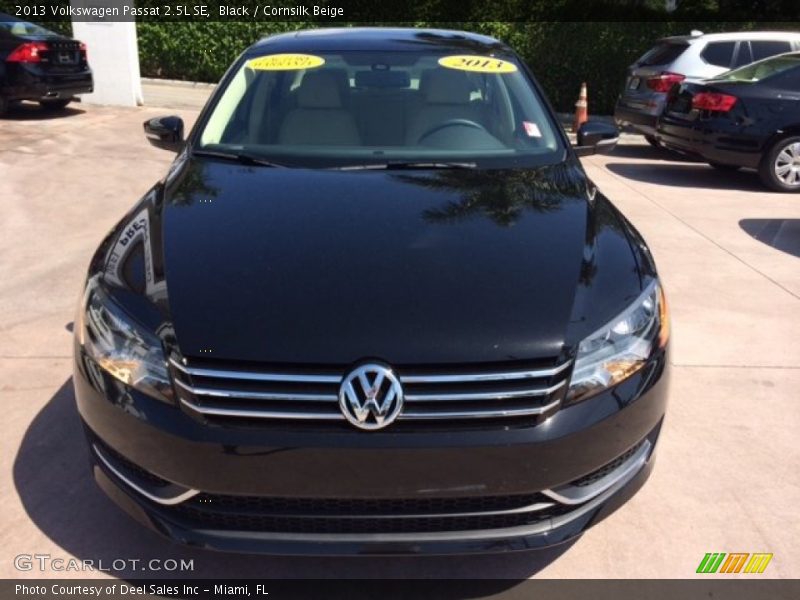 Black / Cornsilk Beige 2013 Volkswagen Passat 2.5L SE