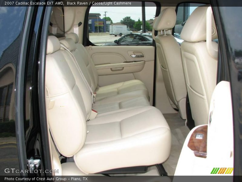 Black Raven / Cocoa/Light Cashmere 2007 Cadillac Escalade EXT AWD