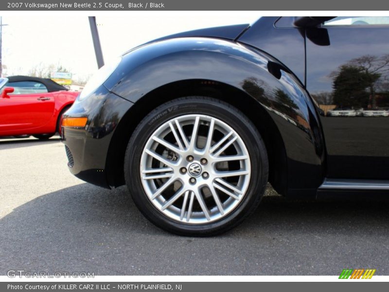 Black / Black 2007 Volkswagen New Beetle 2.5 Coupe
