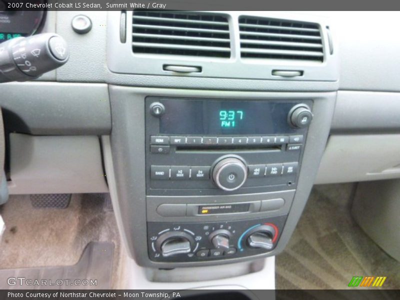 Summit White / Gray 2007 Chevrolet Cobalt LS Sedan