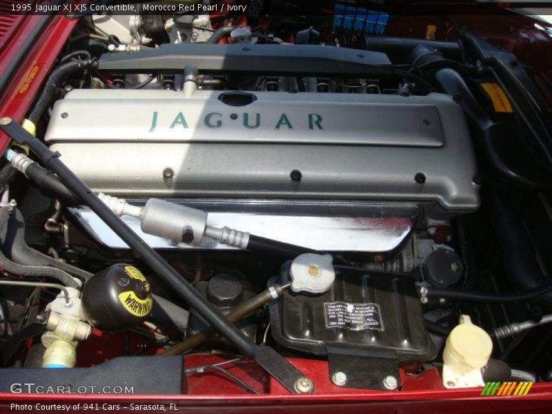 1995 XJ XJS Convertible Engine - 4.0 Liter DOHC 24-Valve Inline 6 Cylinder