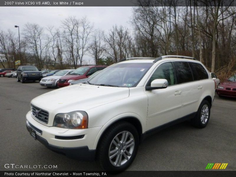 Ice White / Taupe 2007 Volvo XC90 V8 AWD