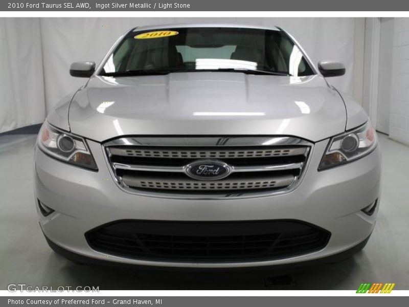 Ingot Silver Metallic / Light Stone 2010 Ford Taurus SEL AWD
