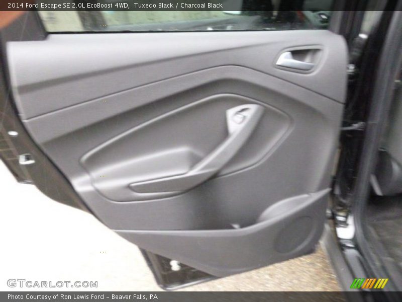 Tuxedo Black / Charcoal Black 2014 Ford Escape SE 2.0L EcoBoost 4WD