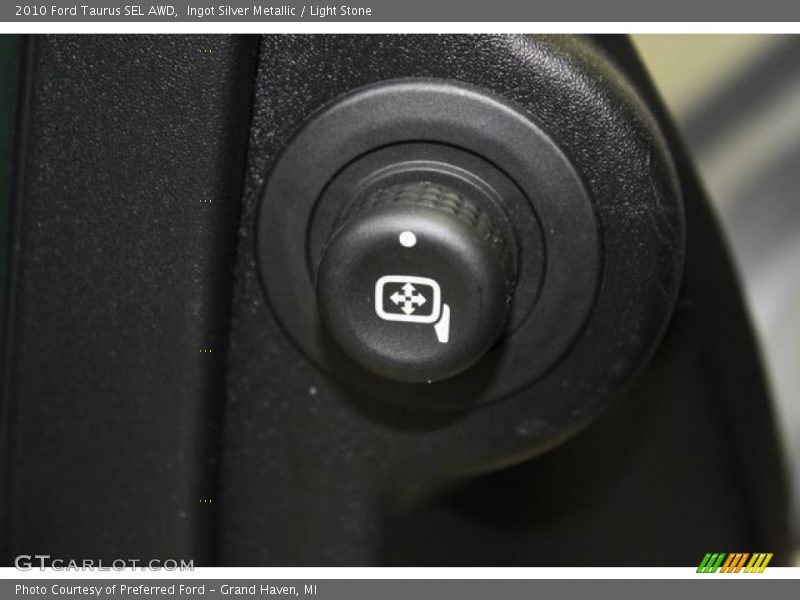Ingot Silver Metallic / Light Stone 2010 Ford Taurus SEL AWD