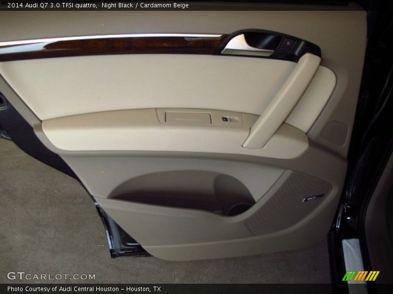 Night Black / Cardamom Beige 2014 Audi Q7 3.0 TFSI quattro