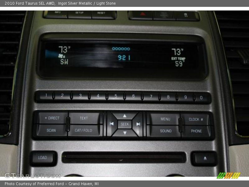 Ingot Silver Metallic / Light Stone 2010 Ford Taurus SEL AWD