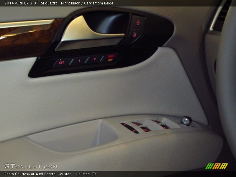 Night Black / Cardamom Beige 2014 Audi Q7 3.0 TFSI quattro
