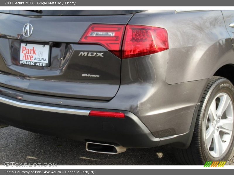 Grigio Metallic / Ebony 2011 Acura MDX