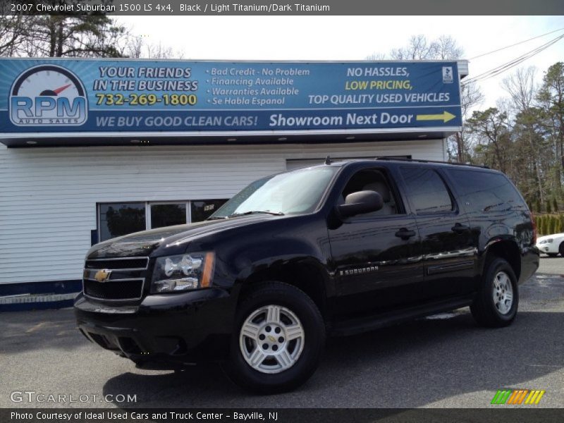 Black / Light Titanium/Dark Titanium 2007 Chevrolet Suburban 1500 LS 4x4